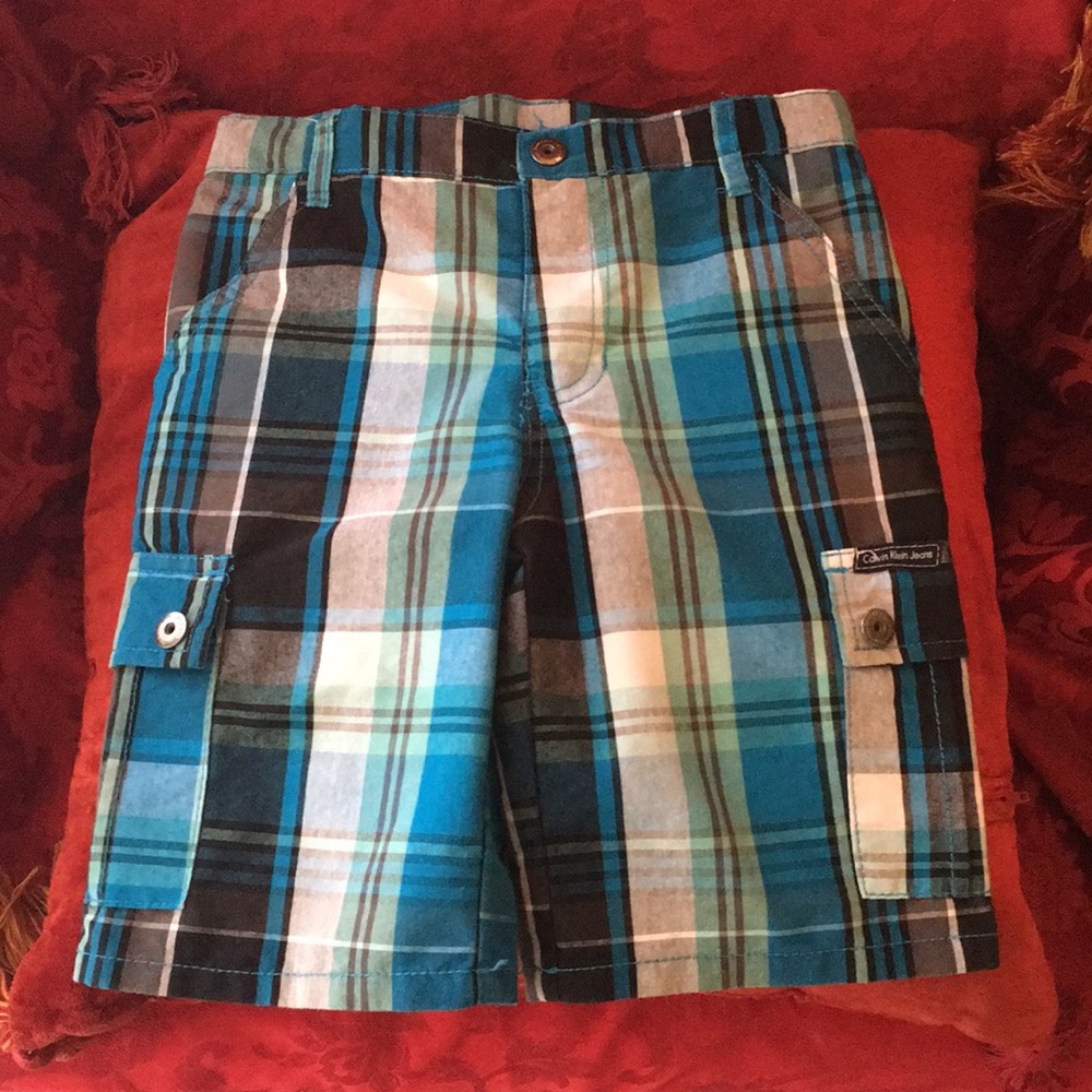 Calvin Klein Boys 2 piece Set - Picture 4 of 8